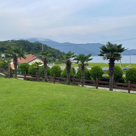 American Village Pension Manoa Namhae Zewnętrze zdjęcie