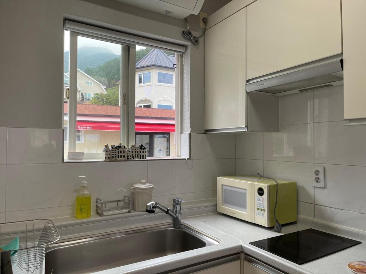 American Village Pension Manoa Namhae Zewnętrze zdjęcie