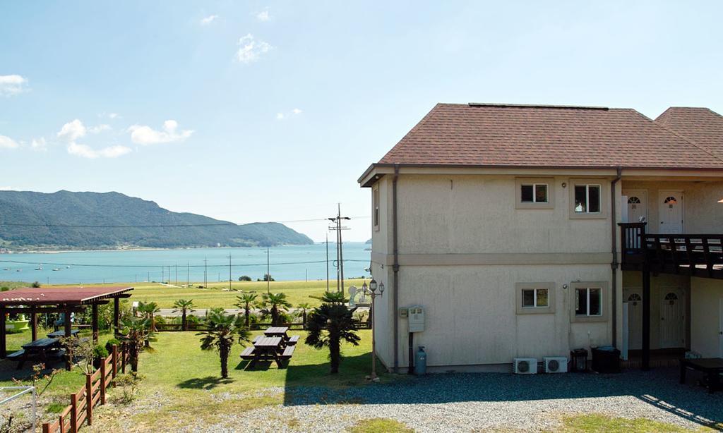 American Village Pension Manoa Namhae Pokój zdjęcie